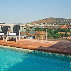 4* Otel Nh Stadium